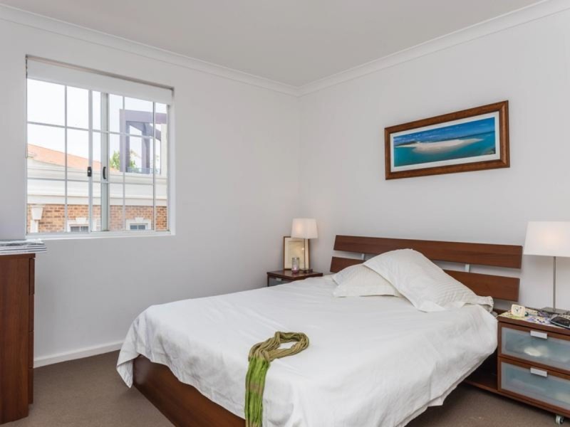 23/32 Eastbrook Terrace, East Perth WA 6004