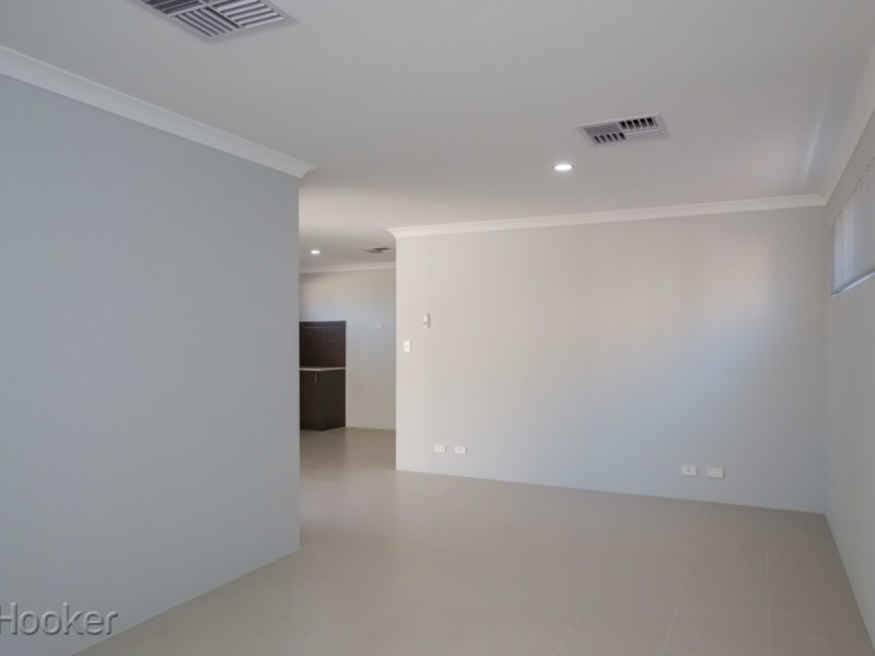 25 Sidgwick Avenue, Piara Waters WA 6112