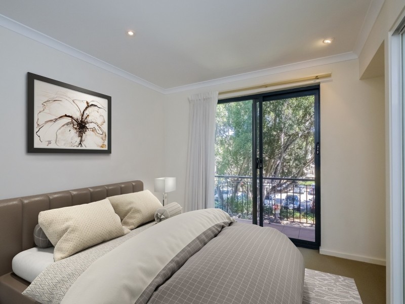 4/26 Saunders Street, East Perth WA 6004