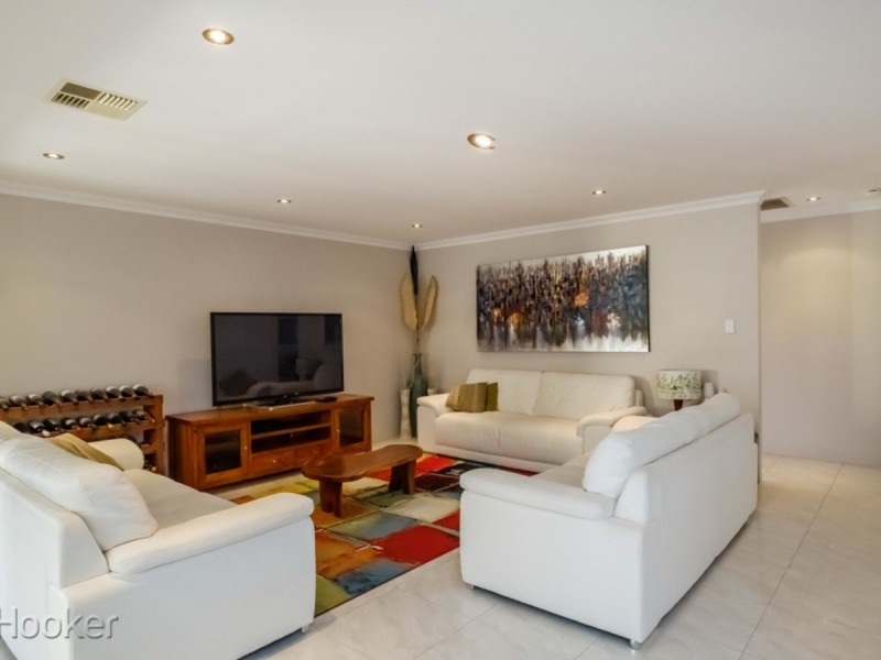 64 Wistful Parade, Aveley WA 6069