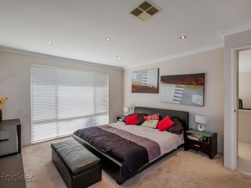 64 Wistful Parade, Aveley WA 6069