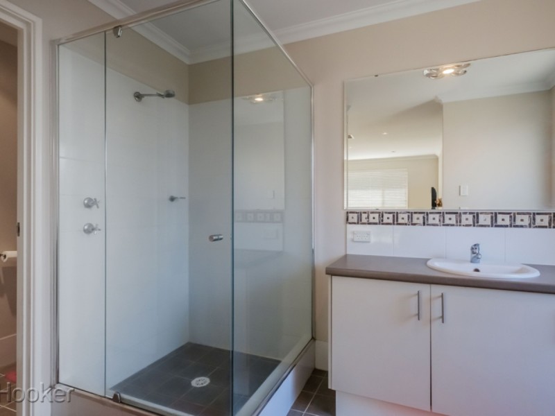 64 Wistful Parade, Aveley WA 6069