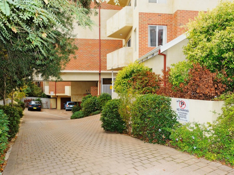 15/102 Goderich Street, East Perth WA 6004