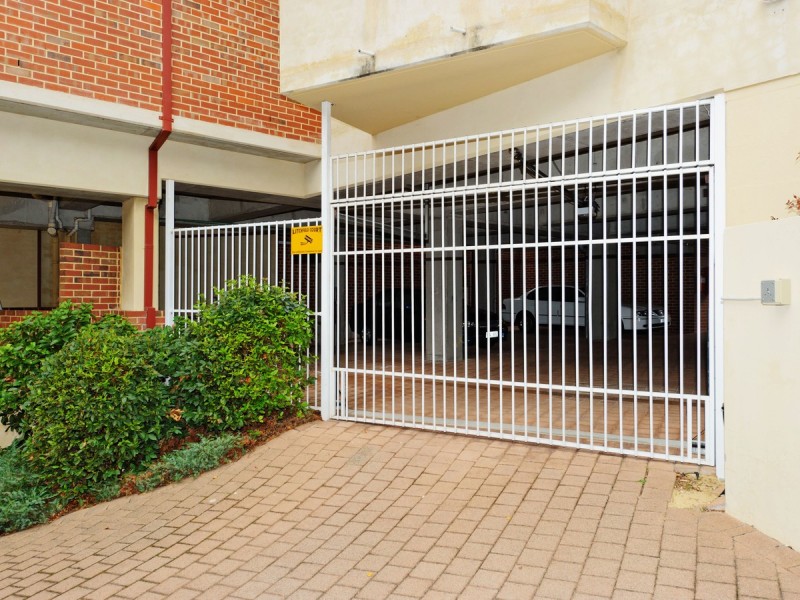 15/102 Goderich Street, East Perth WA 6004