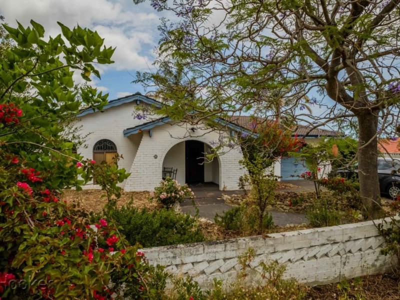 26 Hope Road, Bibra Lake WA 6163