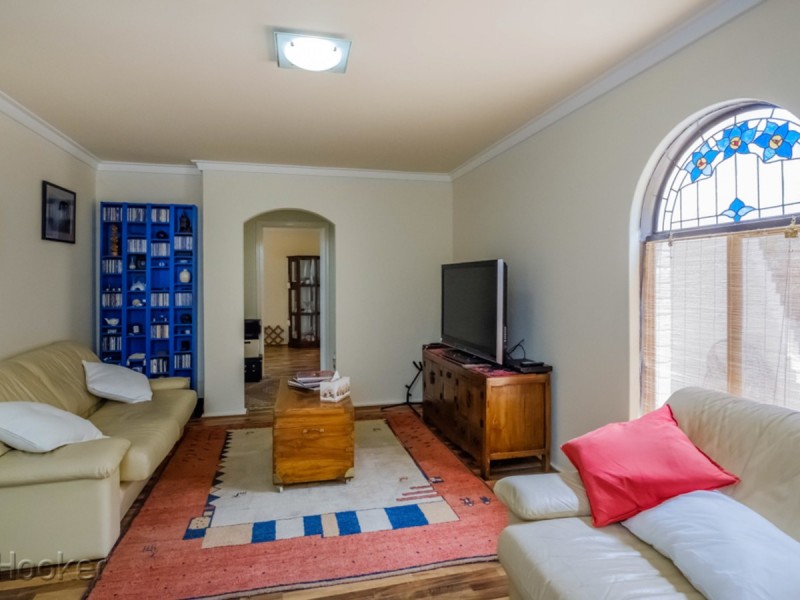 26 Hope Road, Bibra Lake WA 6163