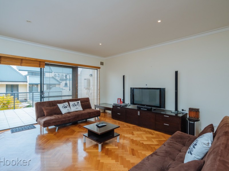 37 Trafalgar Road, East Perth WA 6004