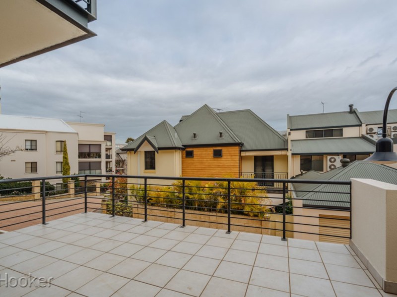 37 Trafalgar Road, East Perth WA 6004