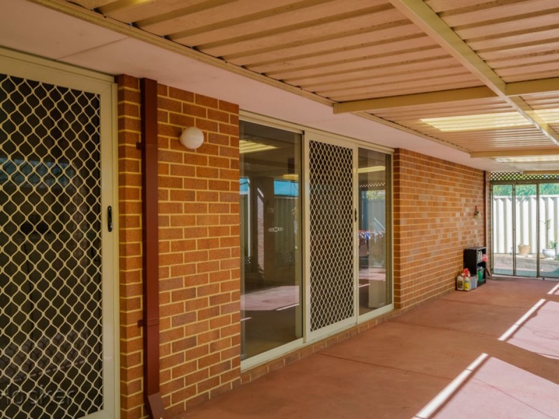 43 Teakwood Loop, Thornlie WA 6108