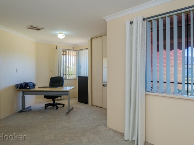 43 Teakwood Loop, Thornlie WA 6108