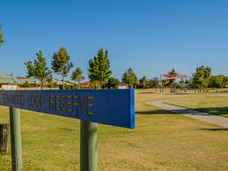 43 Teakwood Loop, Thornlie WA 6108