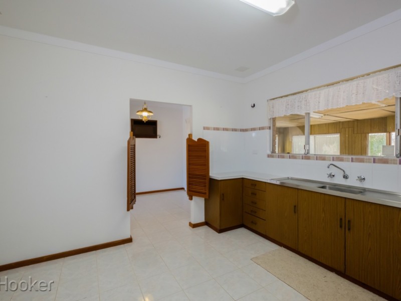 611 Beach Road, Warwick WA 6024