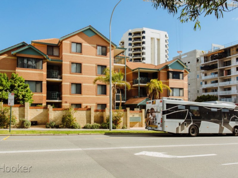 18/23 Wellington Street, East Perth WA 6004