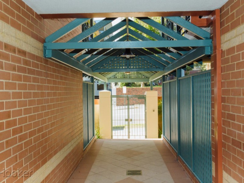 18/23 Wellington Street, East Perth WA 6004