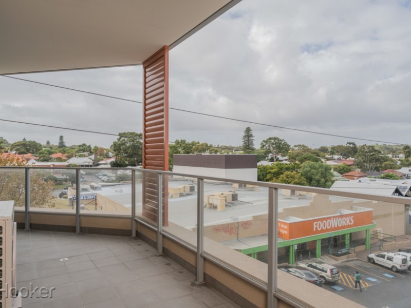 64/1 Silas Street, East Fremantle WA 6158