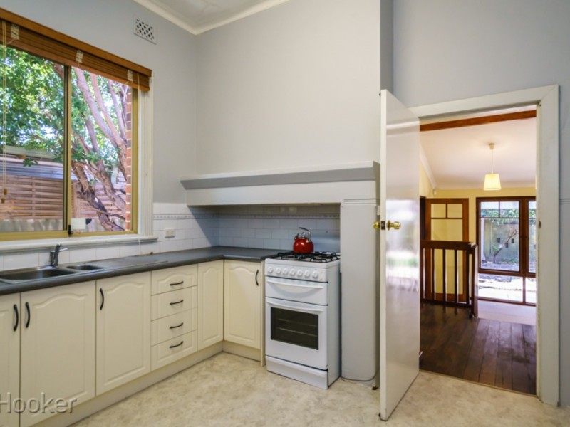 17 Vista Street, Kensington WA 6151
