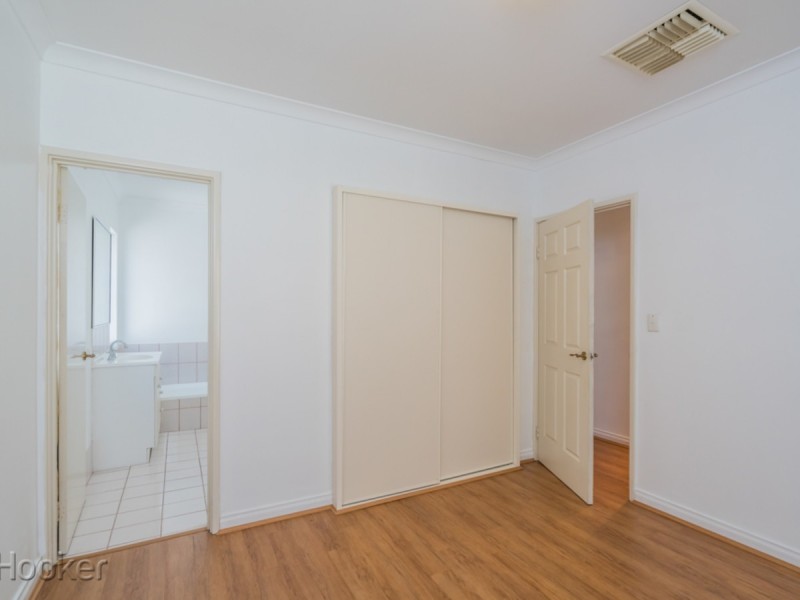 7/27 Mosiac Street East, Shelley WA 6148