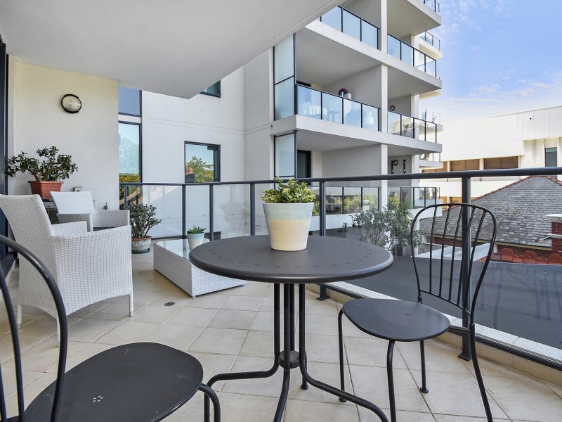 16/36 Kings Park Road, West Perth WA 6005