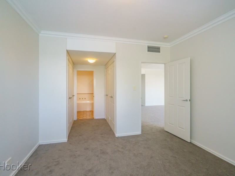 5/35 Haig Park Circle, East Perth WA 6004