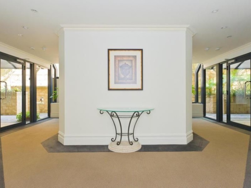 5/35 Haig Park Circle, East Perth WA 6004