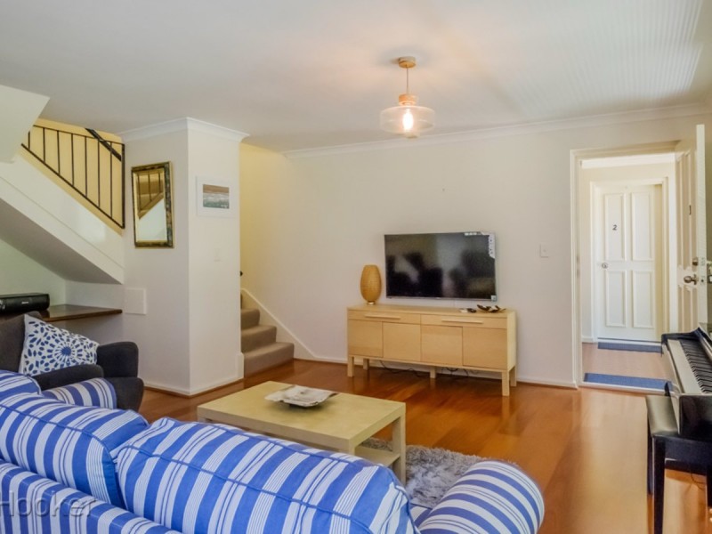 3/32 Eastbrook Terrace, East Perth WA 6004