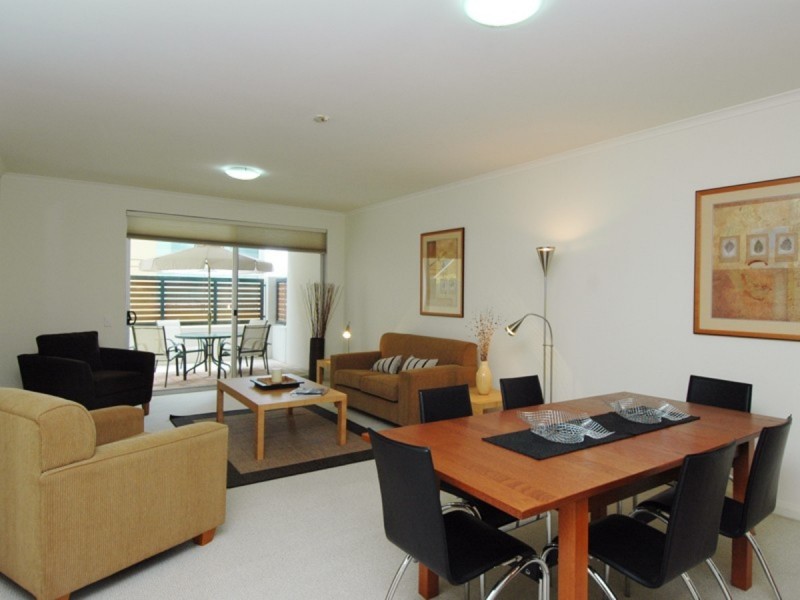 8/1 Henry Lawson Walk, East Perth WA 6004