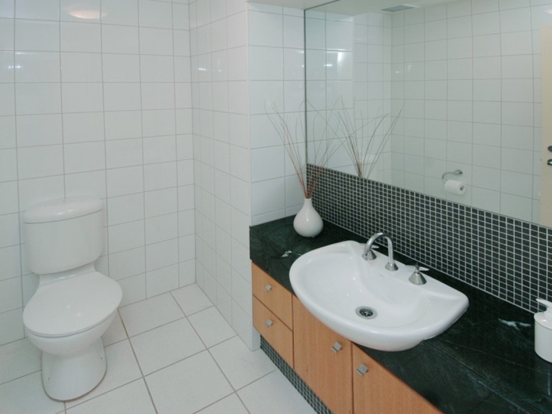 8/1 Henry Lawson Walk, East Perth WA 6004