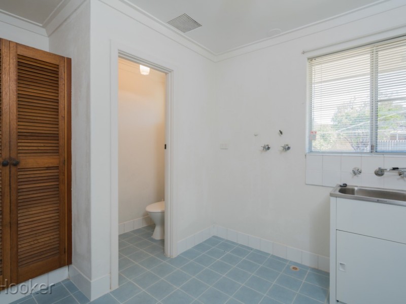 319 Alexander Drive, Dianella WA 6059