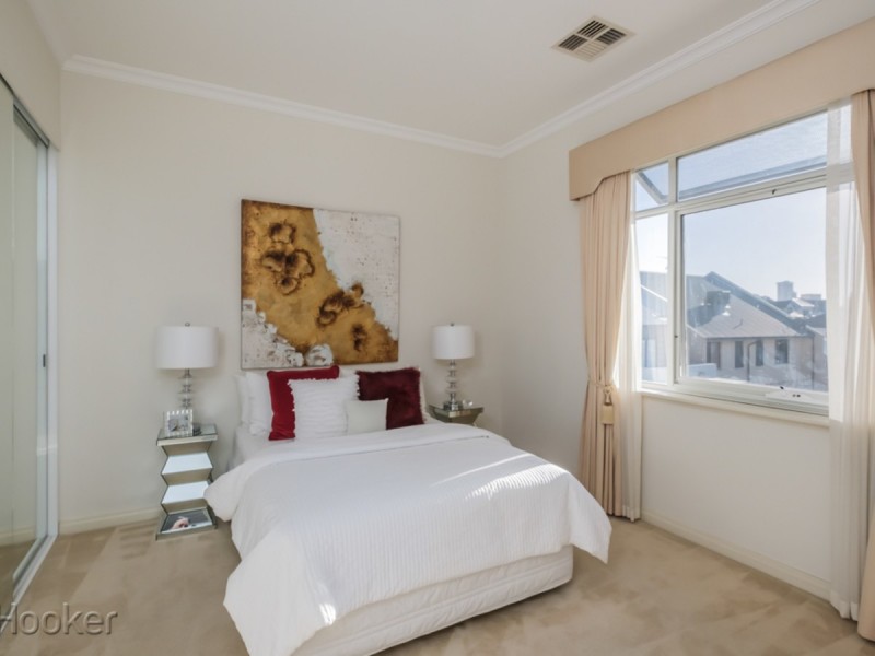 9/1 Royal Street, East Perth WA 6004