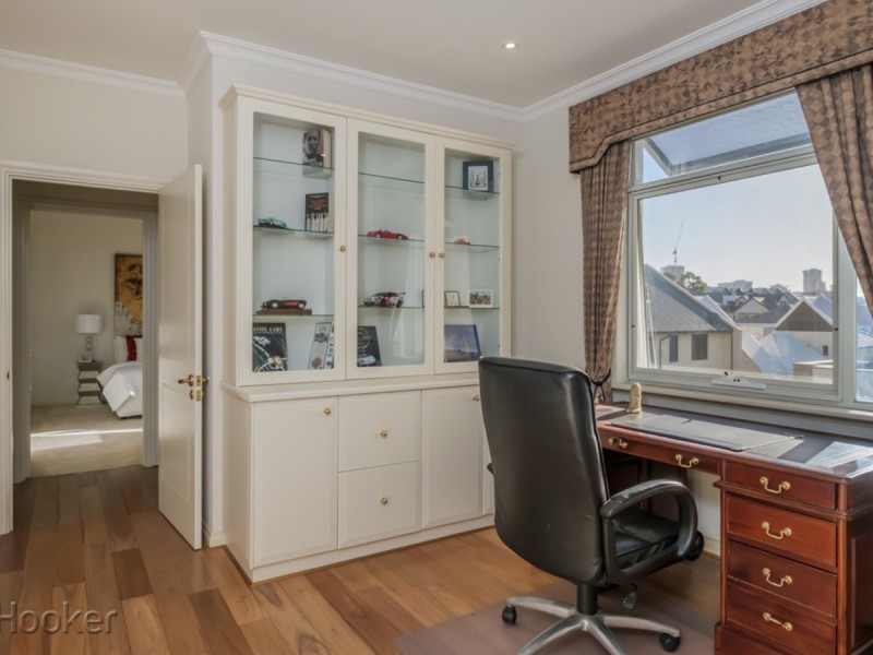 9/1 Royal Street, East Perth WA 6004