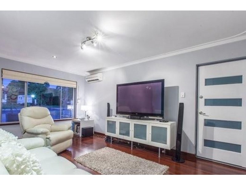 40 Hutchinson Street, Rivervale WA 6103