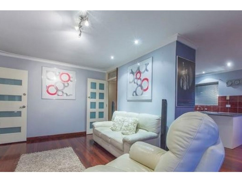 40 Hutchinson Street, Rivervale WA 6103