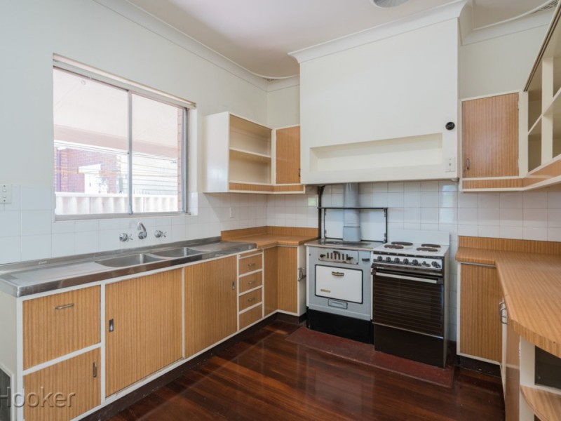 184 Ninth Avenue, Inglewood WA 6052