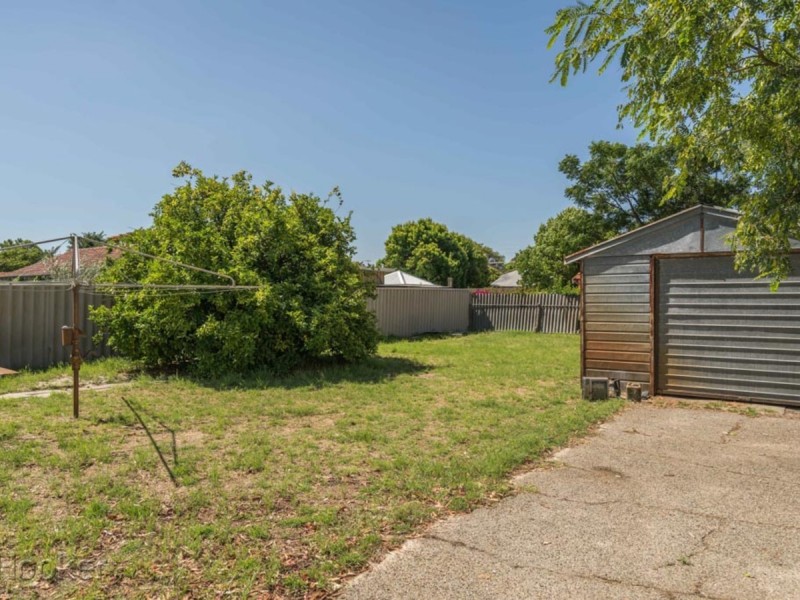 184 Ninth Avenue, Inglewood WA 6052