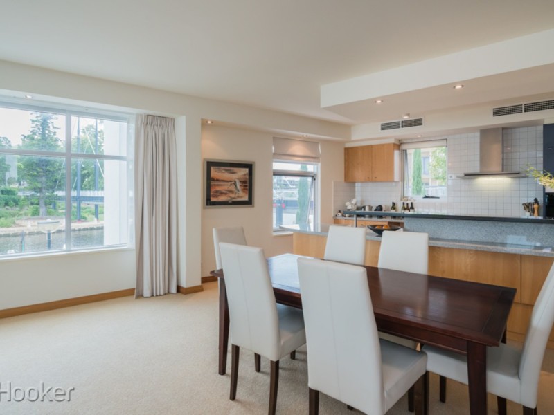 2/1 Henry Lawson Walk, East Perth WA 6004