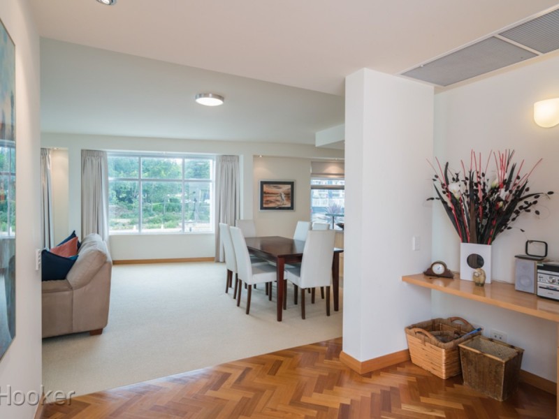 2/1 Henry Lawson Walk, East Perth WA 6004