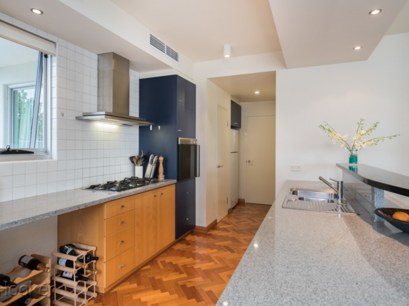 2/1 Henry Lawson Walk, East Perth WA 6004
