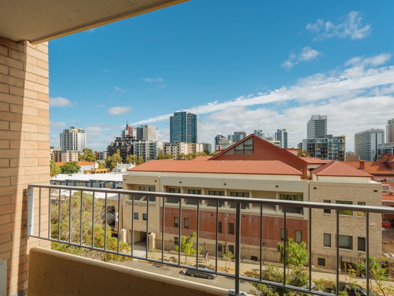 615/112 Goderich Street, East Perth WA 6004