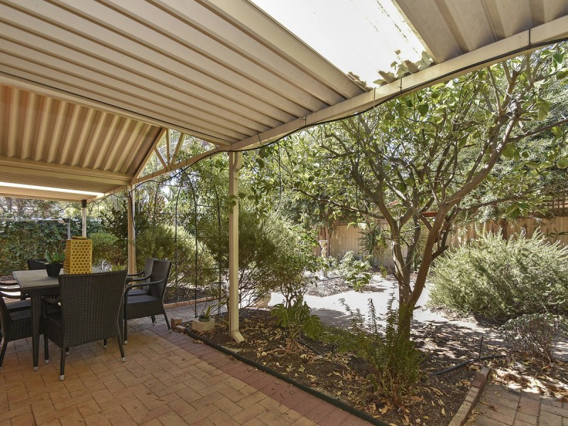 3/18 Latham Road, Ferndale WA 6148