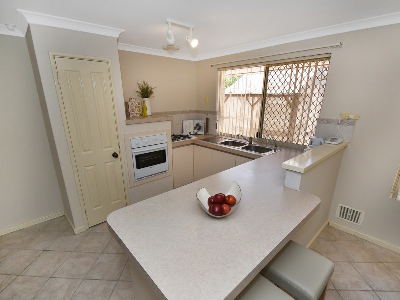 3/18 Latham Road, Ferndale WA 6148