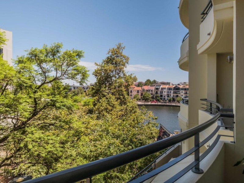 49/20 Royal Street, East Perth WA 6004