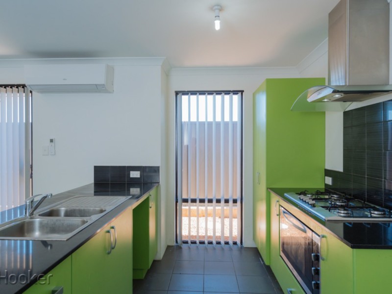 49 Summerville Boulevard, Caversham WA 6055