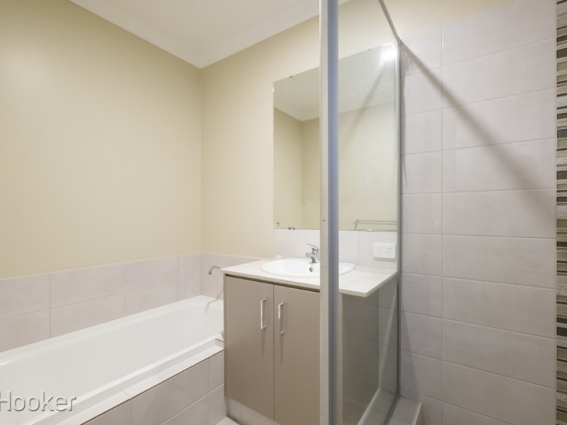 16 Kangaroo Avenue, Kwinana Town Centre WA 6167