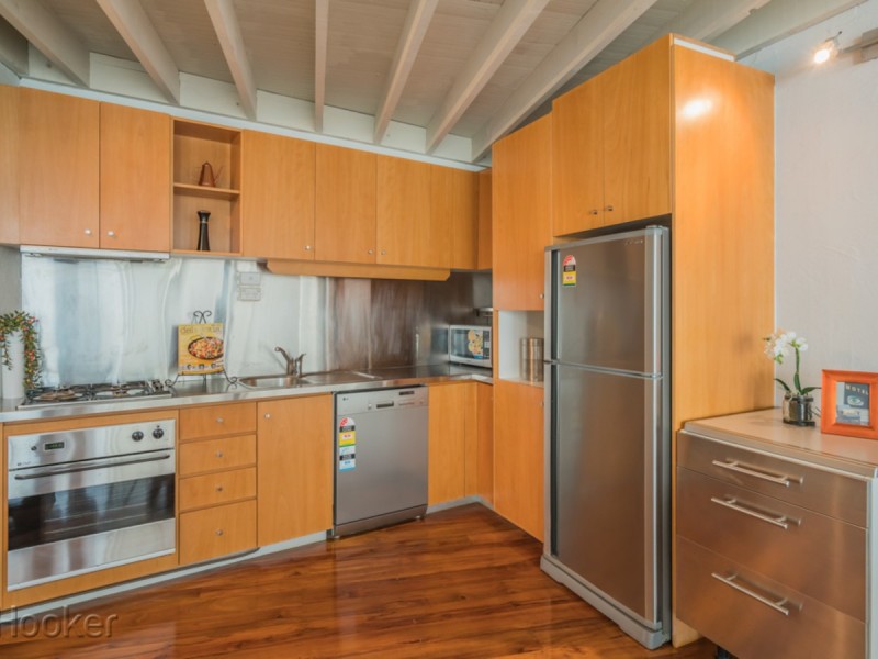 25 Little Brown Street, East Perth WA 6004