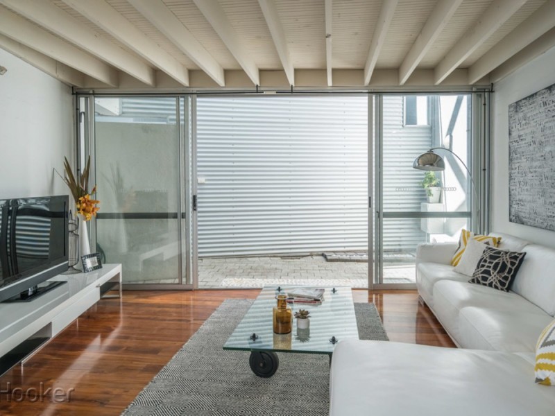 25 Little Brown Street, East Perth WA 6004