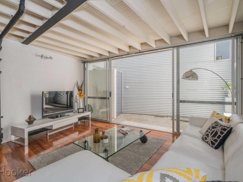 25 Little Brown Street, East Perth WA 6004