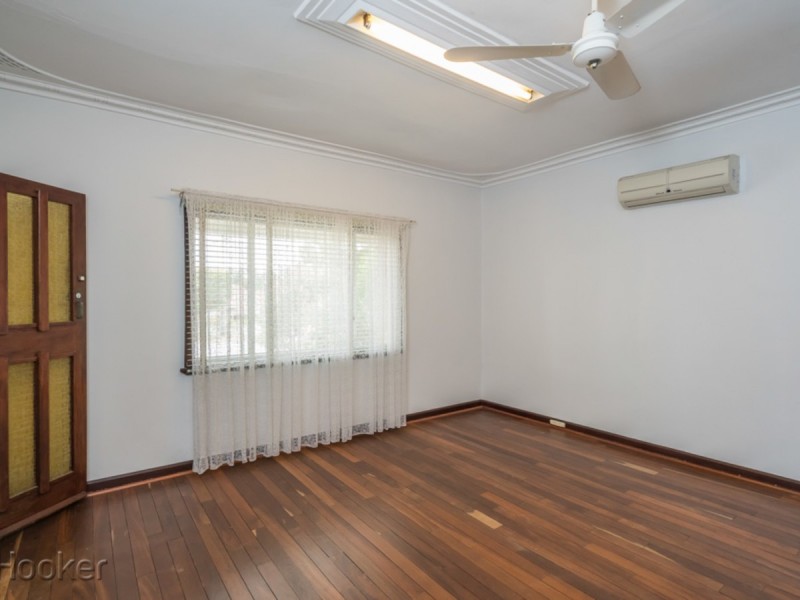 31 Kitchener Avenue, Bayswater WA 6053