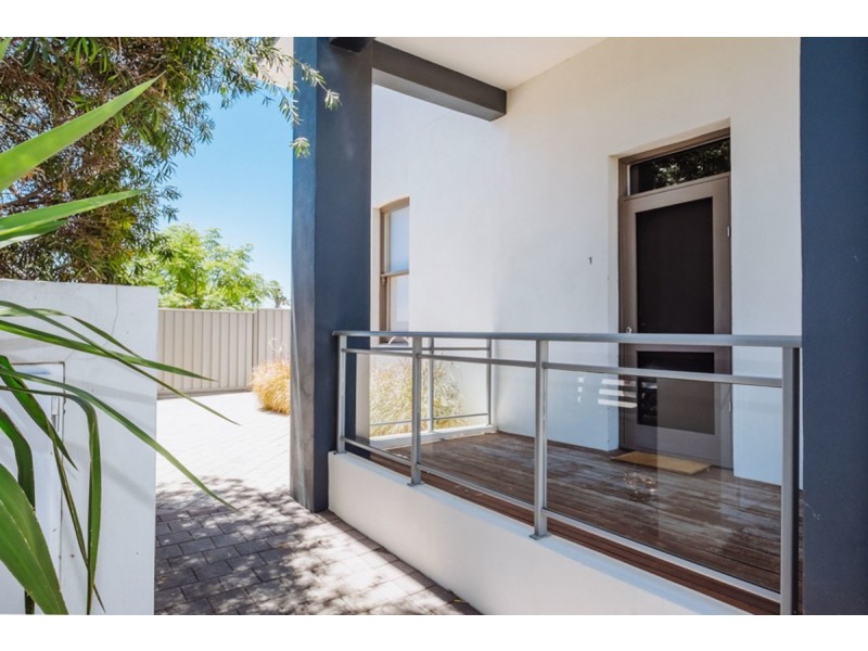 1/10 Smith Street, Perth WA 6000