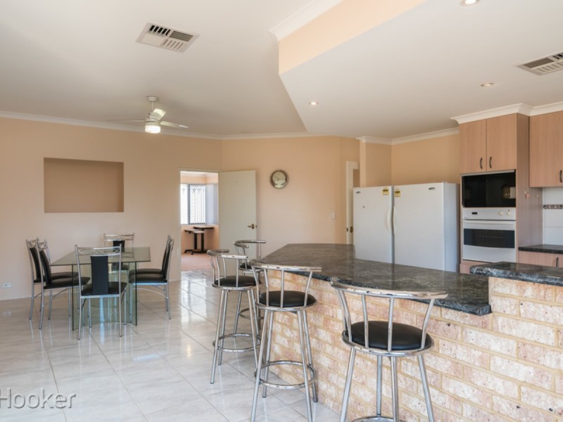 9 Woolnough Heights, Kardinya WA 6163