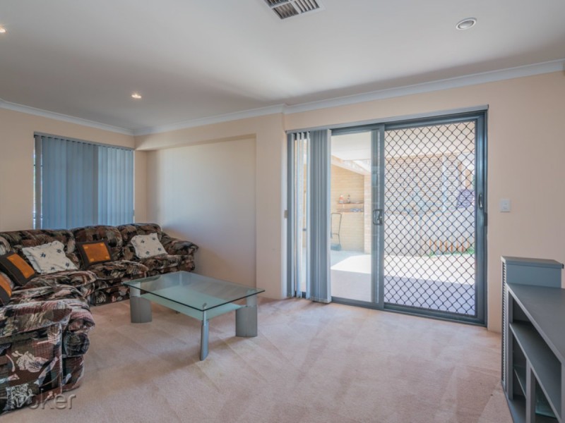 9 Woolnough Heights, Kardinya WA 6163